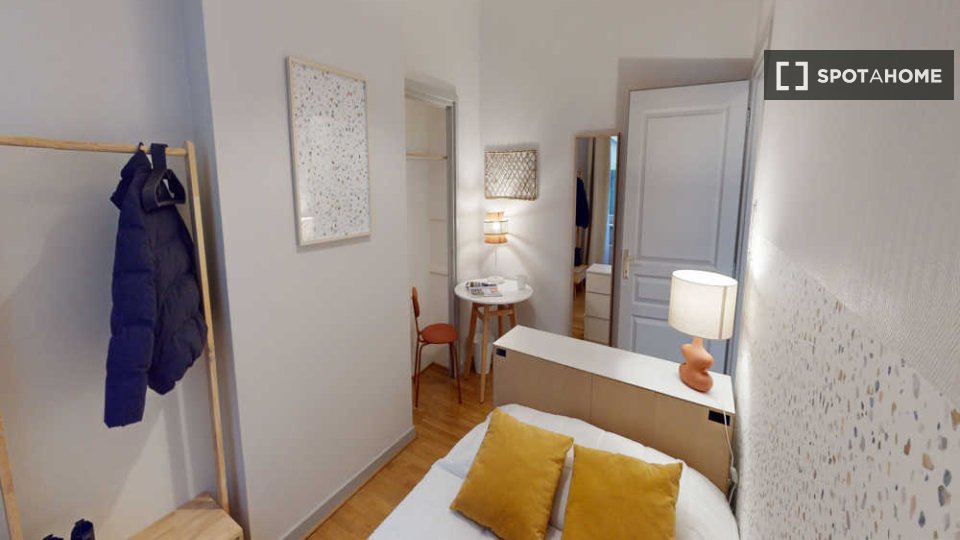 Double room Lyon, 7 beds, 150m² — photo 18