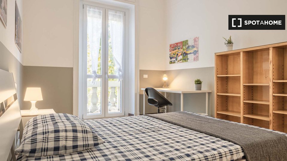 Double room Milan, 4 beds, 90m² — photo 12