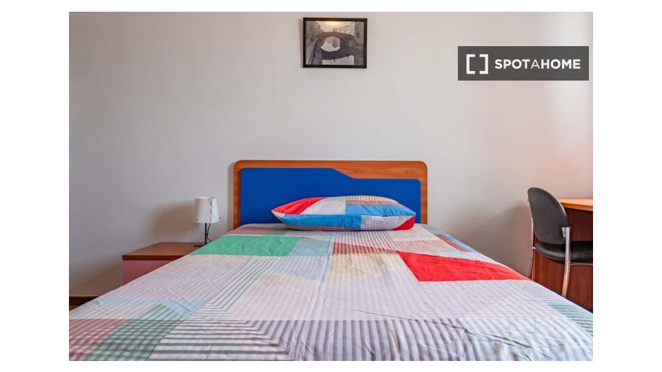 Double room Milan, 5 beds — photo 17