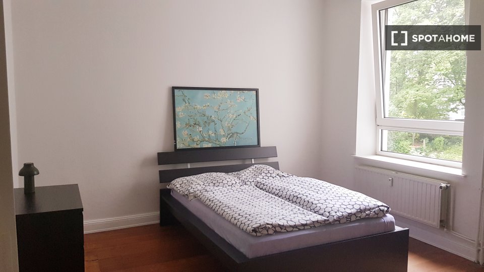 Apartment Hamburg, 2 beds, 85m² — photo 7