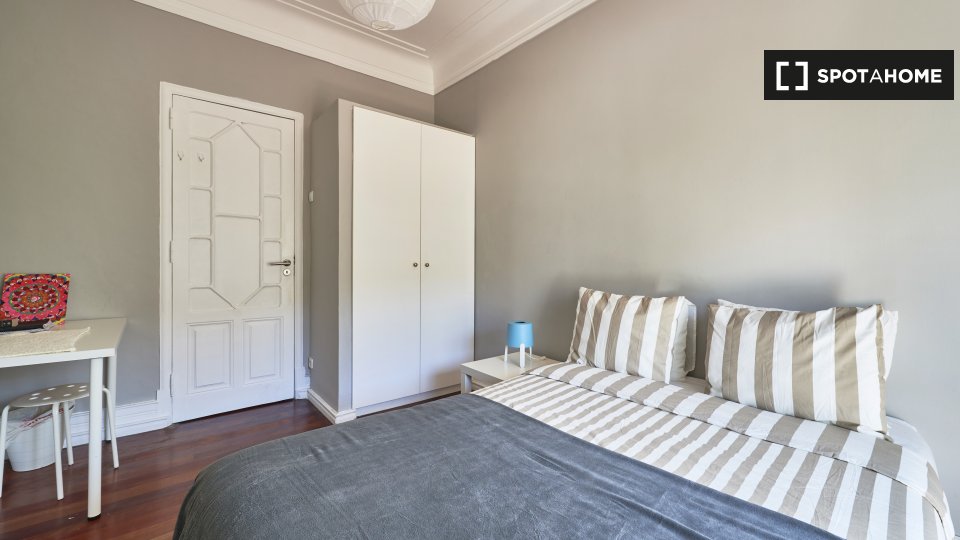 Double room Lisbon, 8 beds — photo 3
