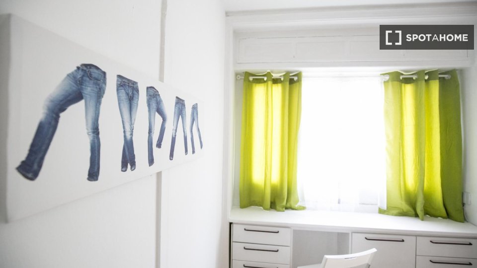 Double room Lisbon, 20 beds — photo 21