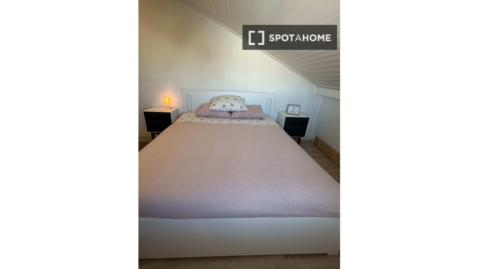 Double room Porto, 2 beds, 110m² — photo 16