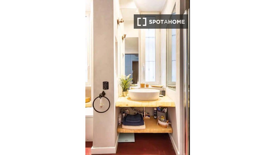 Apartment Milan, 1 bed, 65m² — photo 16