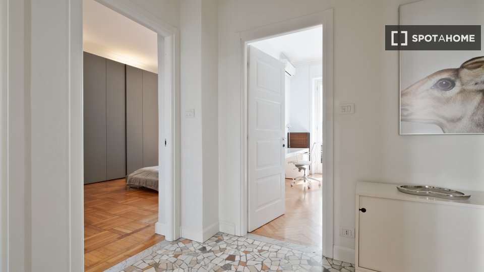 Apartment Milan, 4 beds, 285m² — photo 40