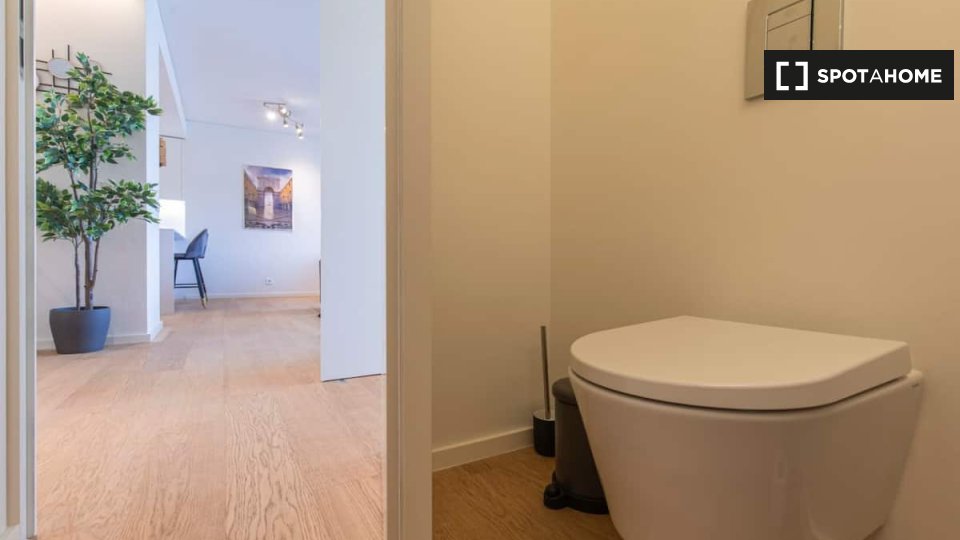 Apartment Lisbon, 2 beds — photo 10