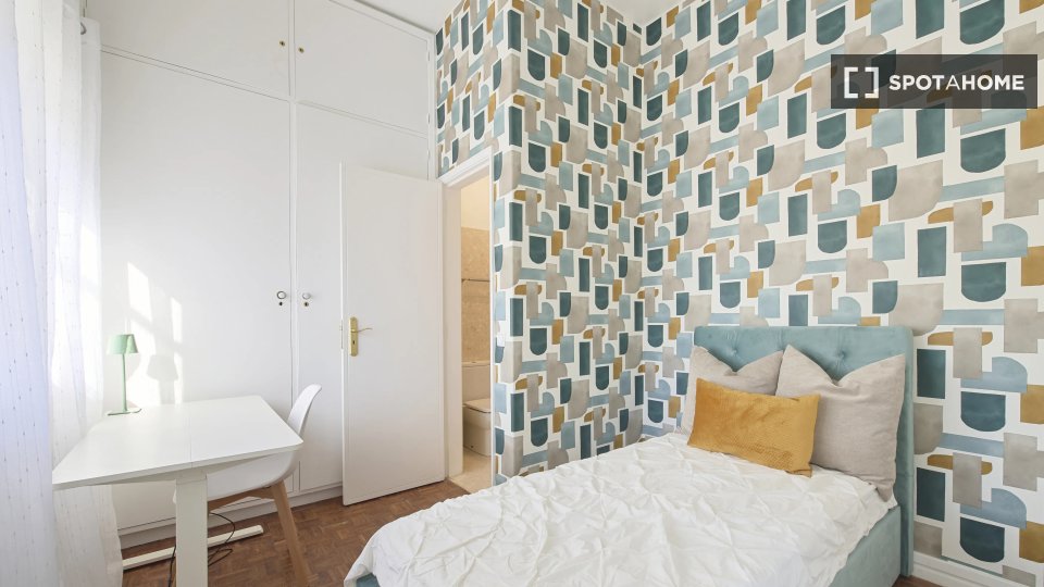 Double room Lisbon, 7 beds — photo 6