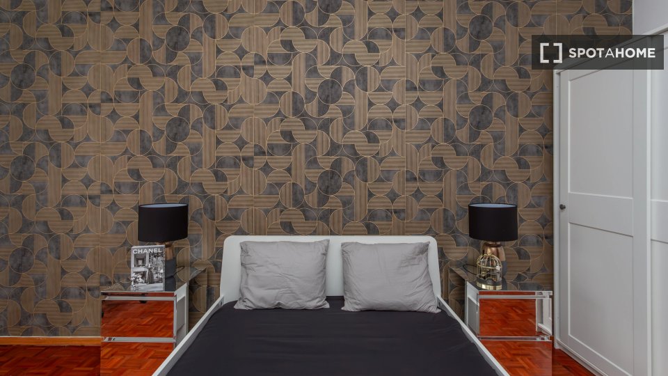 Double room Lisbon, 4 beds — photo 1