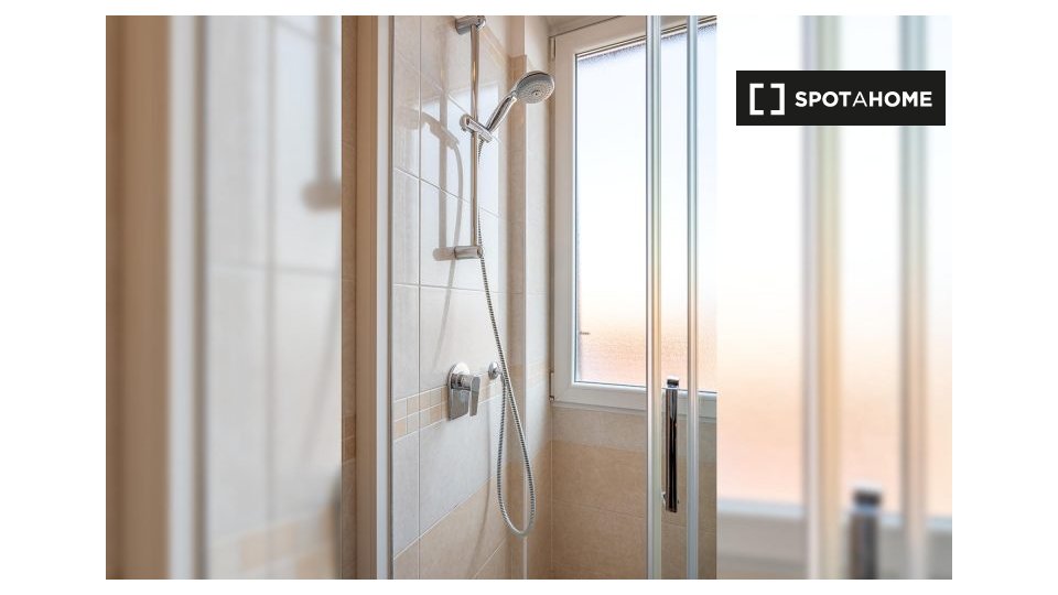 Double room Milan, 2 beds, 60m² — photo 14