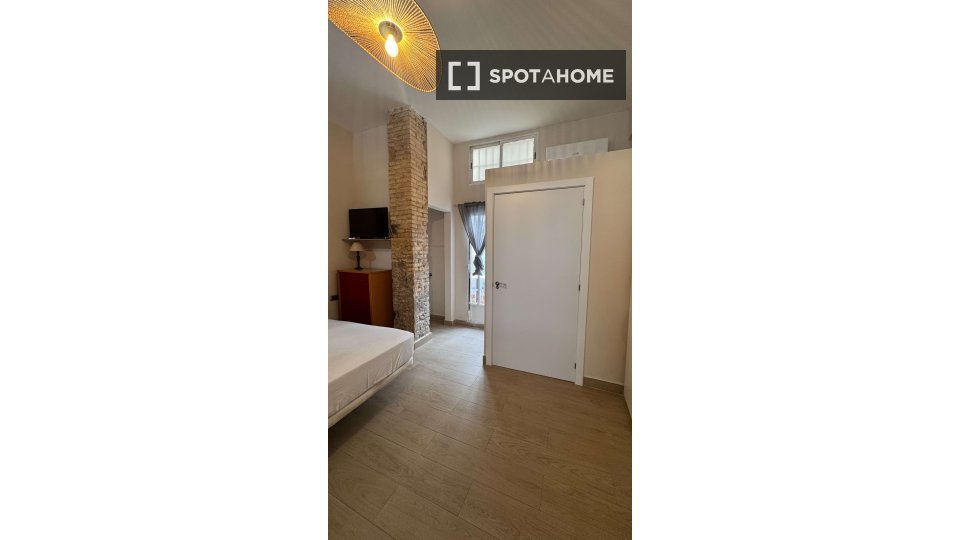 Apartment Valencia, 1 bed — photo 14