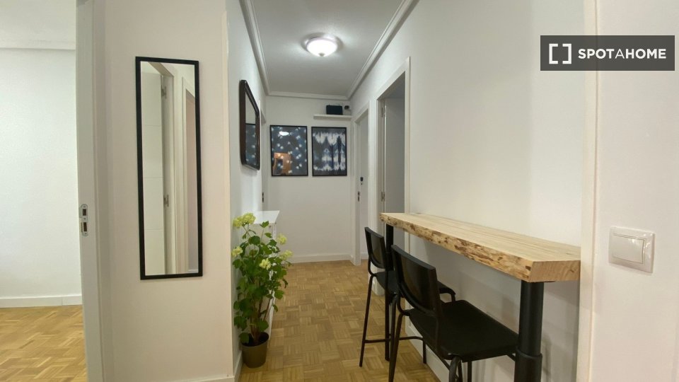 Double room Madrid, 4 beds — photo 4