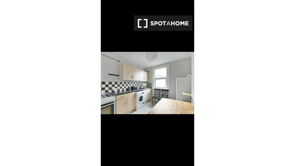 Double room London, 1 bed — photo 4