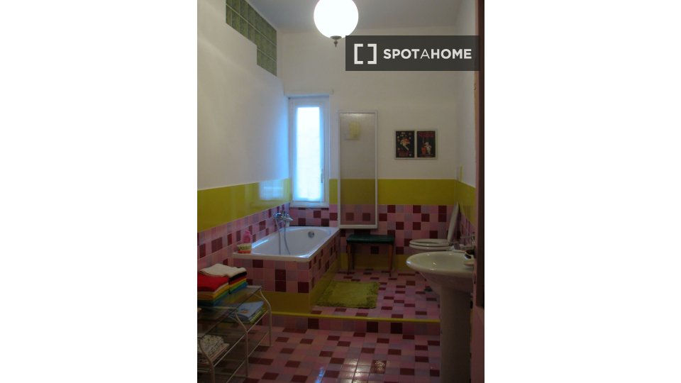 Double room Rome, 6 beds, 180m² — photo 9