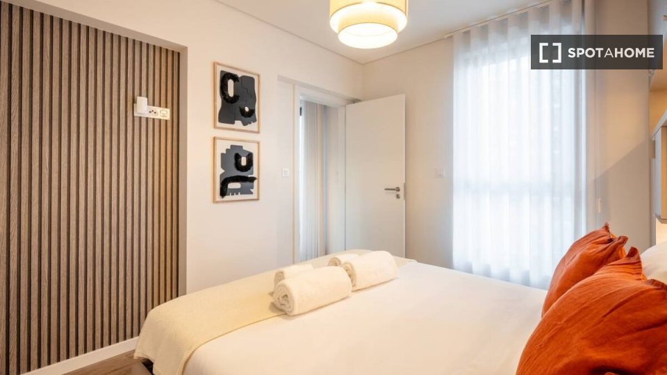 Apartment Lisbon, 1 bed — photo 13