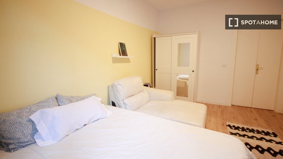 Double room Barcelona, 6 beds — photo 3