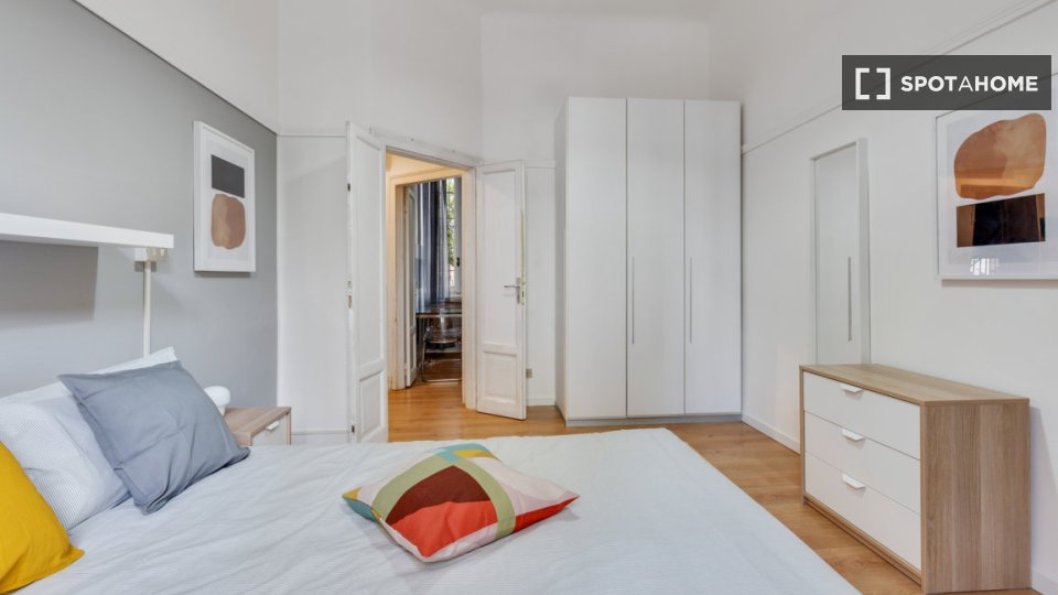 Double room Milan, 2 beds, 70m² — photo 13