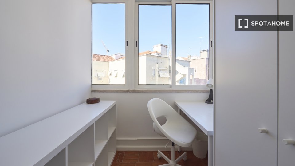 Double room Lisbon, 11 beds — photo 3