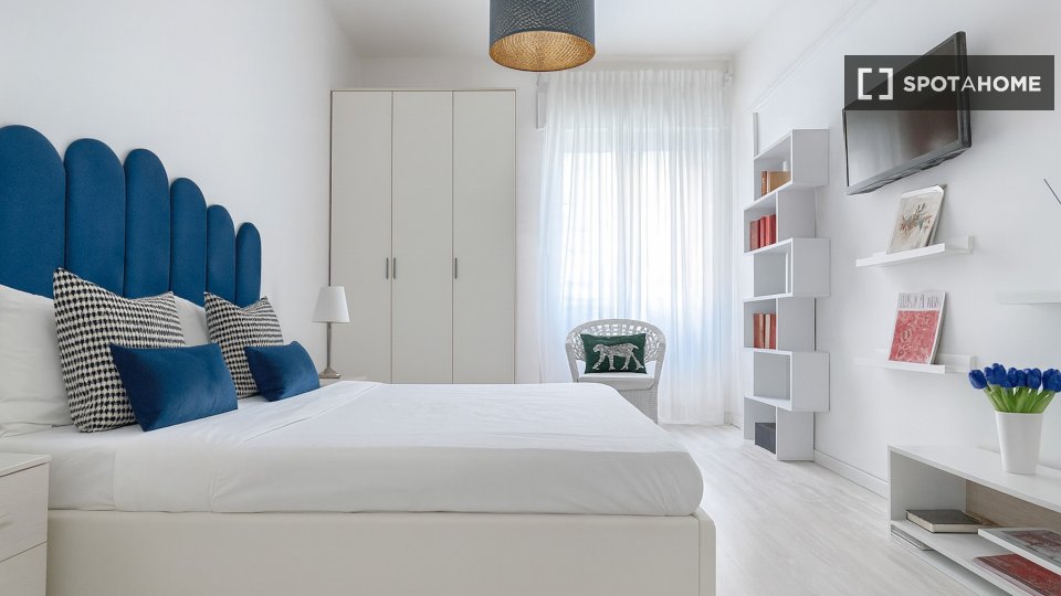 Apartment Milan, 1 bed — photo 17