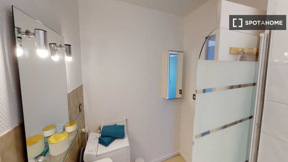 Double room Lyon, 4 beds, 90m² — photo 12