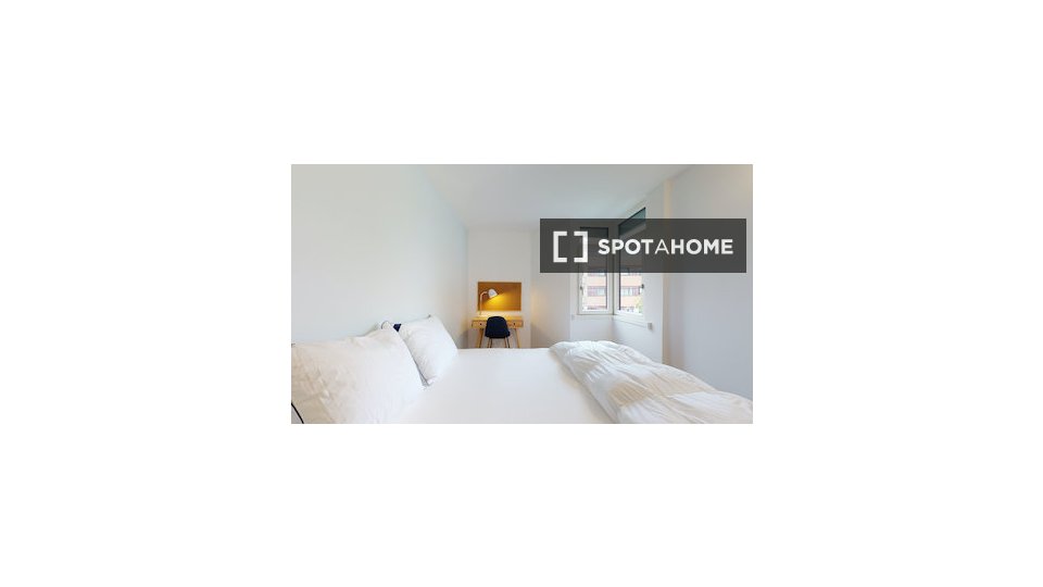 Double room Paris, 12 beds — photo 12
