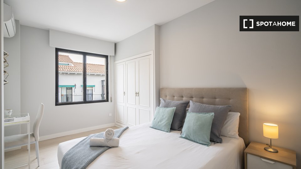 Apartment Madrid, 2 beds, 64m² — photo 1