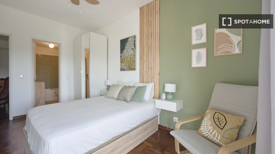 Double room Lisbon, 7 beds — photo 12
