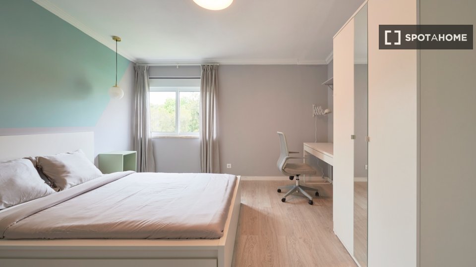 Double room Lisbon, 11 beds — photo 15