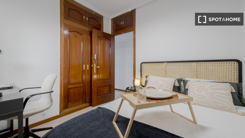 Double room Madrid, 7 beds — photo 8