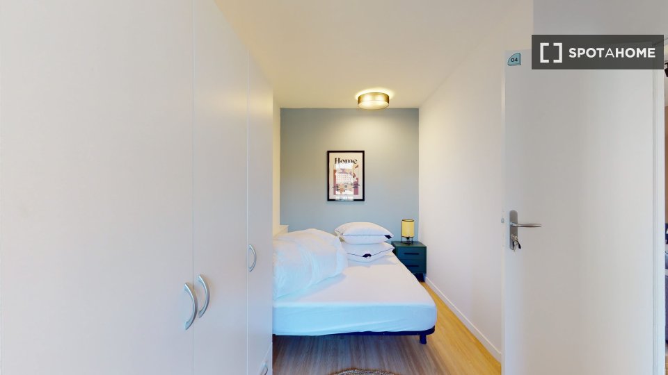 Double room Marseille, 8 beds — photo 3