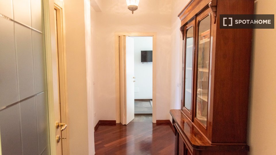 Double room Rome, 4 beds — photo 9