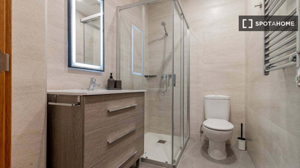 Apartment Madrid, 2 beds, 100m² — photo 2