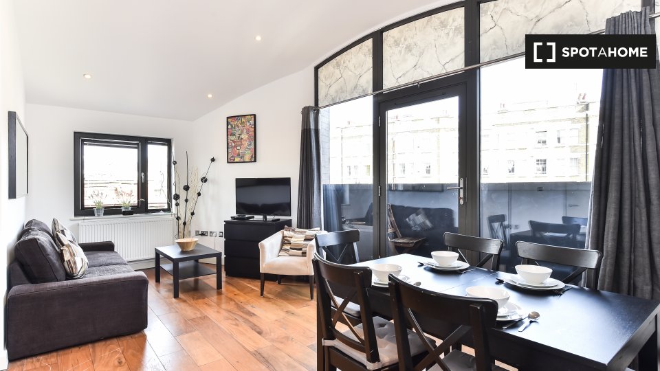 Apartment London, 2 beds, 60m² — photo 1