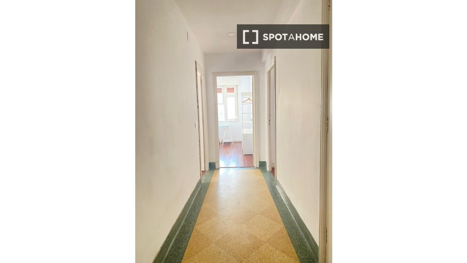 Double room Vigo, 4 beds, 110m² — photo 9