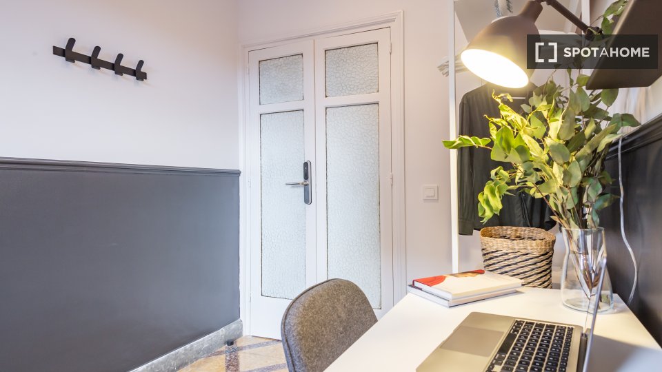 Double room Barcelona, 16 beds, 380m² — photo 17