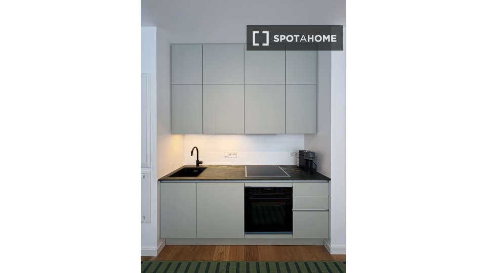 Apartment Berlin, 1 bed, 64m² — photo 19