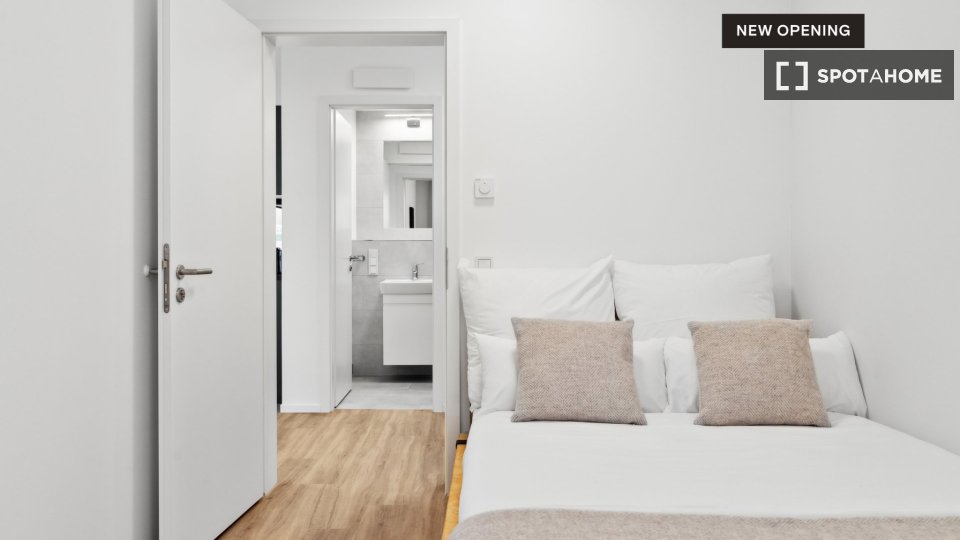 Double room Leipzig, 4 beds, 91m² — photo 2