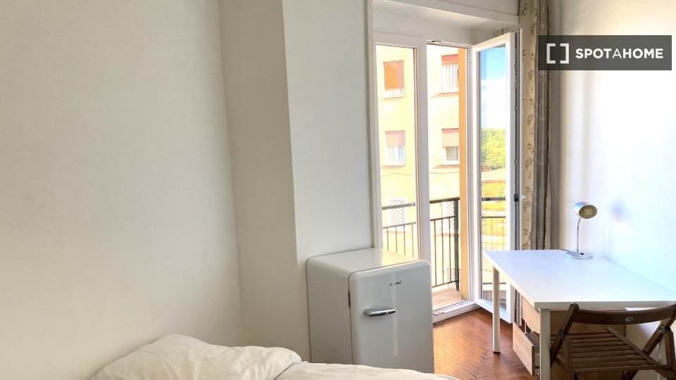 Double room Rome, 5 beds — photo 4