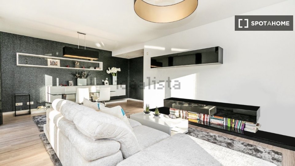 Apartment Lisbon, 2 beds, 120m² — photo 5