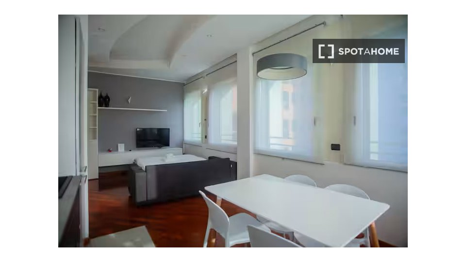 Bilocale in affitto in zona Ex OM-Morivione, Milano - in Milan