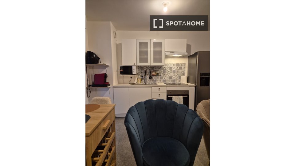 Double room Paris, 2 beds, 63m² — photo 9
