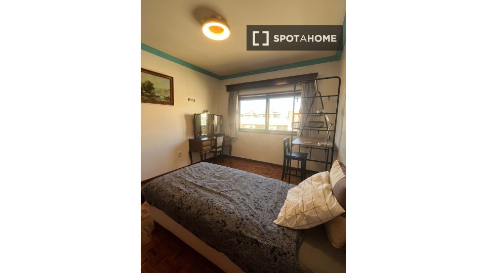 Double room Porto, 3 beds — photo 9
