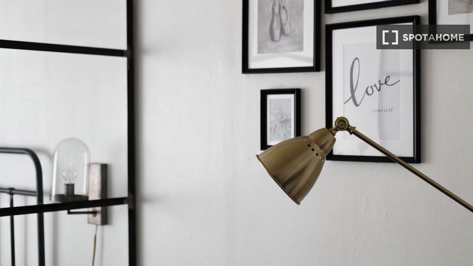 Apartment Milan, 1 bed, 35m² — photo 1