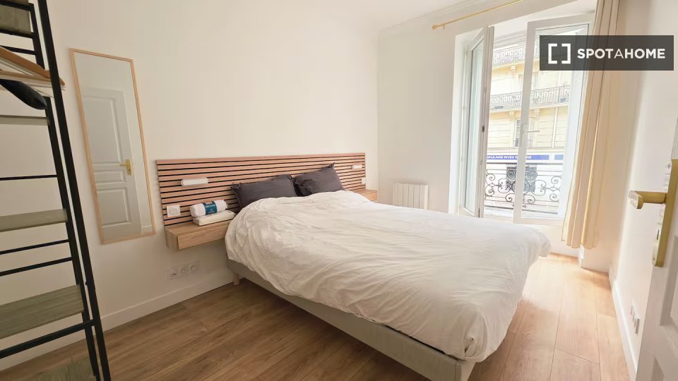 Apartment Paris, 2 beds, 53m² — photo 3