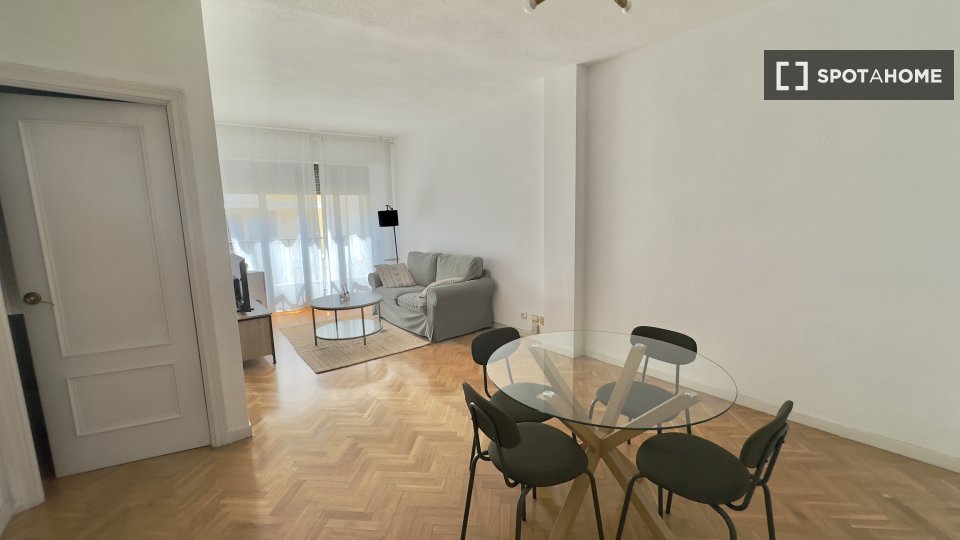 Apartment mono Madrid — photo 22