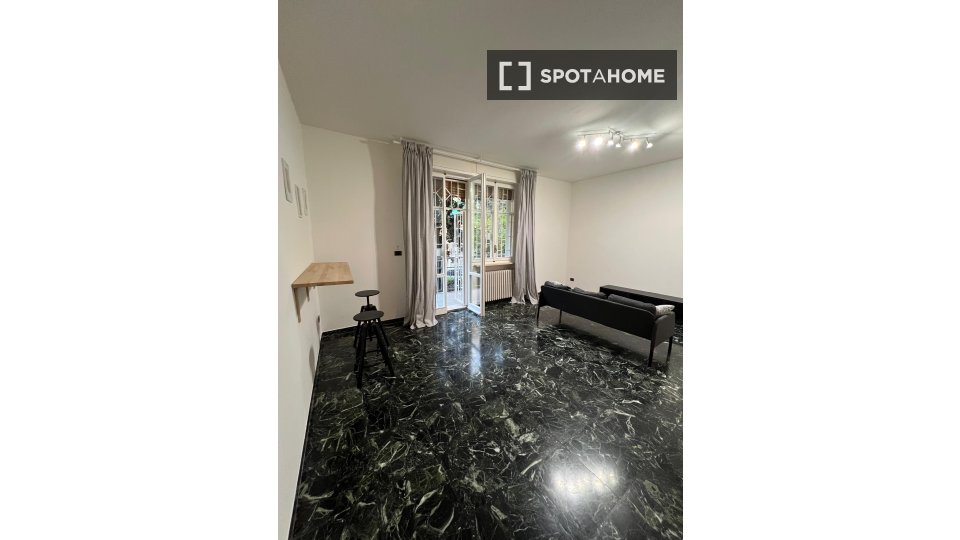 Double room Bologna, 3 beds, 130m² — photo 7