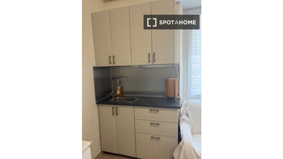Double room Rome, 1 bed — photo 15