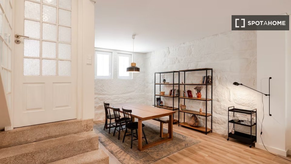 Apartment Porto, 3 beds, 132m² — photo 13