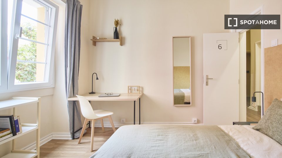 Double room Lisbon, 11 beds — photo 3