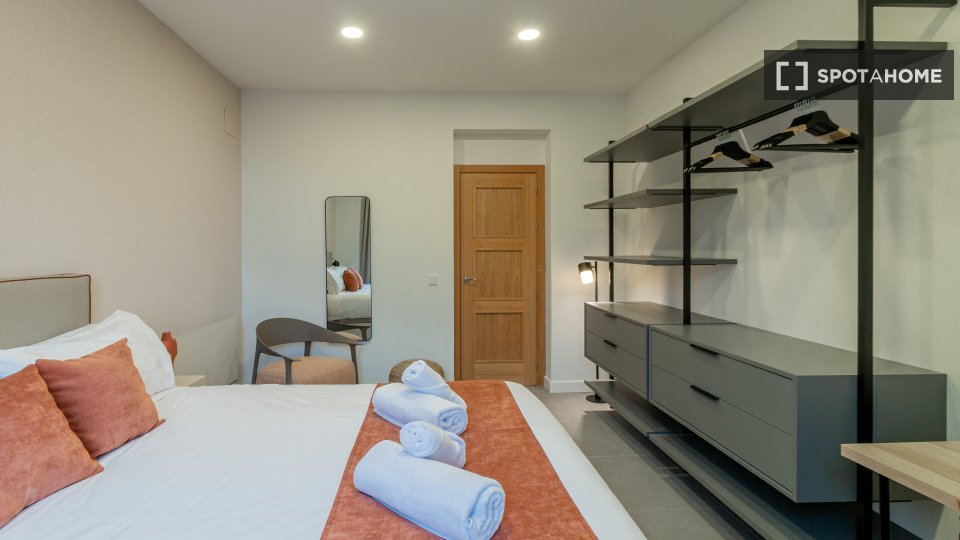 Apartment Madrid, 3 beds — photo 13
