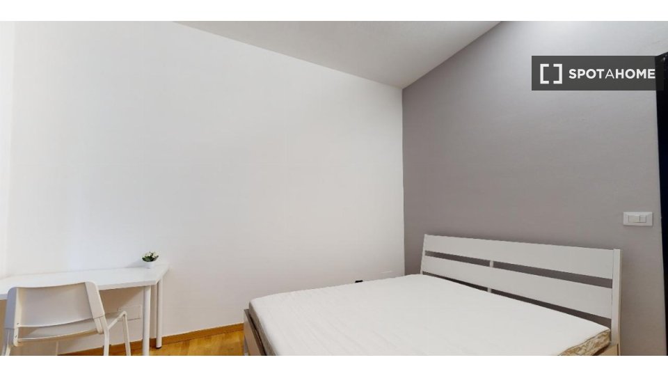 Double room Milan, 8 beds, 200m² — photo 9